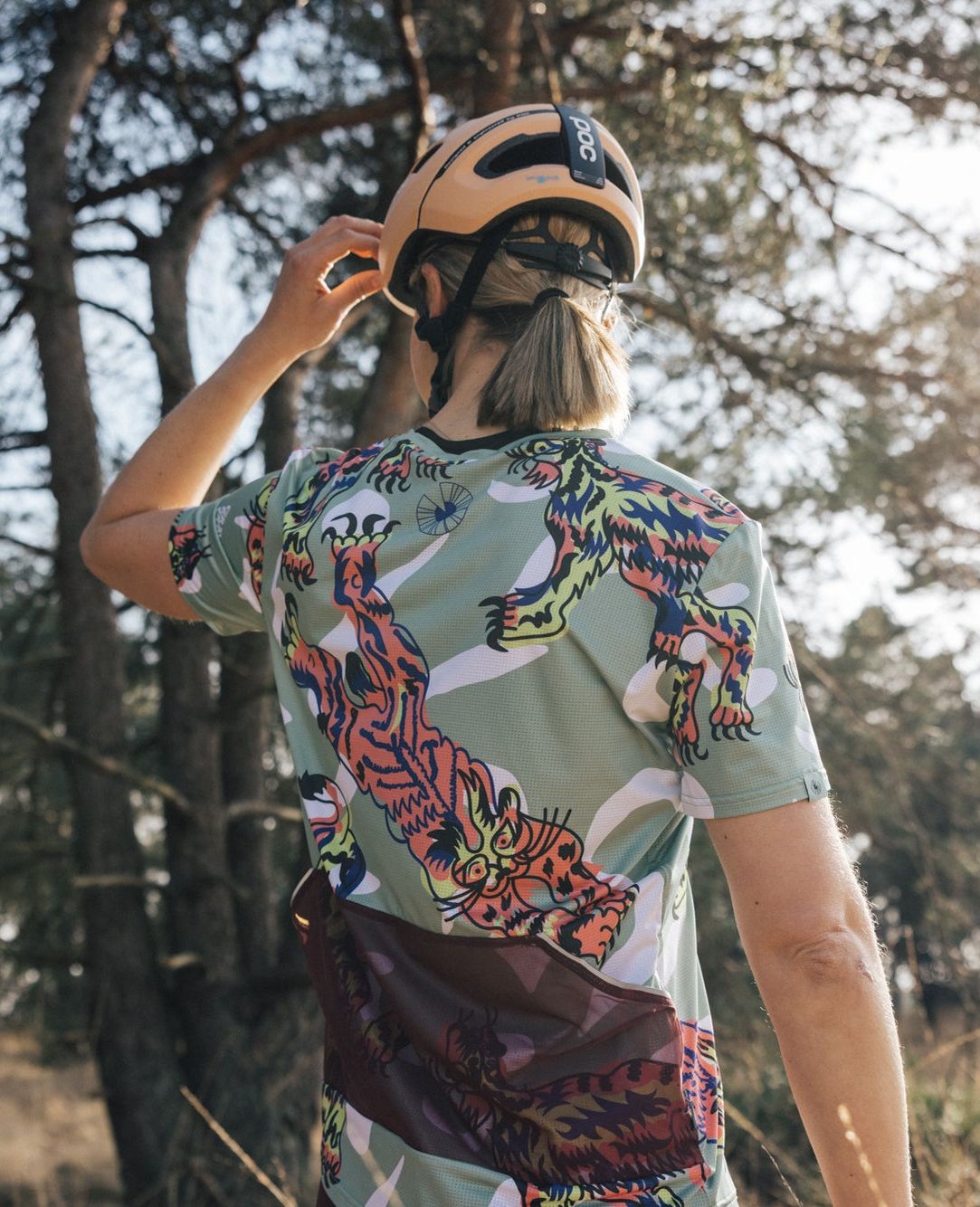 GravGrav Escape Technical T-shirt